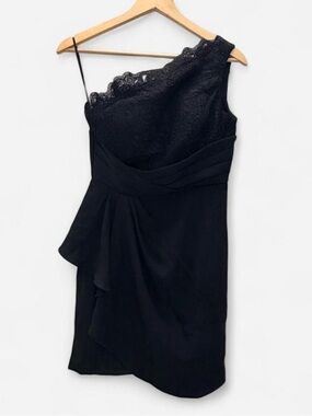 Black One-Shoulder Lace Cocktail Dress